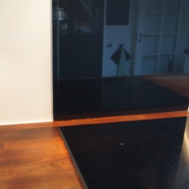Piatto Splash in vetro colore Nero 4mm tagliato a misura