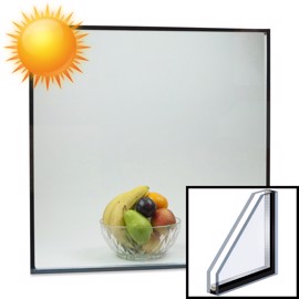 Finestra a doppio vetro intelligente con schermatura solare che riduce l'apporto di calore di ca. 25%